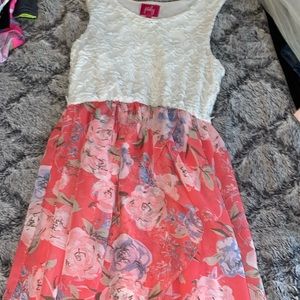 Floral summer dress lace top
